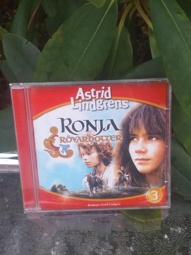 Ronja Rövardotter CD Astrid Lindgren läser själv godnattsaga