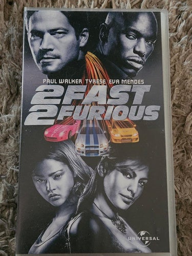 2 FAST 2 FURIOUS - VHS. Svenskt Text .