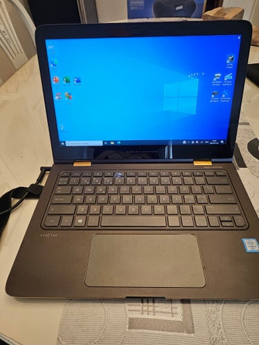 HP Spectre x360 - Intel Core i5