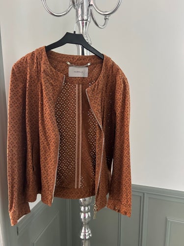 Marella brun jacka, storlek 36