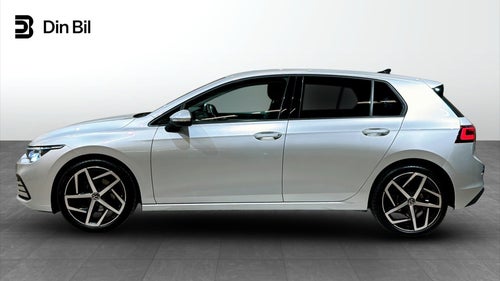 Volkswagen Golf eTSI150 DSG P-värmare Backkamera Navigation Keyles