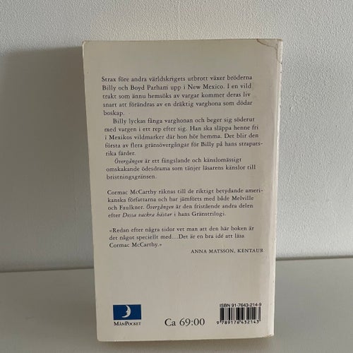Övergången av Cormac McCarthy, Pocket