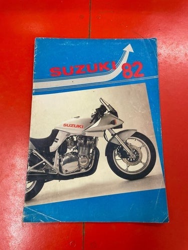 Suzuki motorcykel broschyr