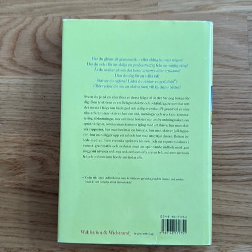 Ny Handbok i Svenska av Gösta Åberg
