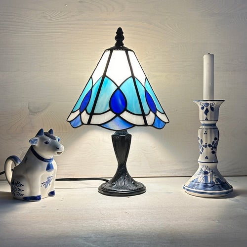 Stained Glass Table Lamp "Blue Mist"