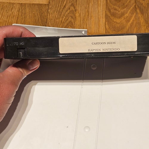 Kapten N - Möt spelmästaren VHS (Svenskt Tal)