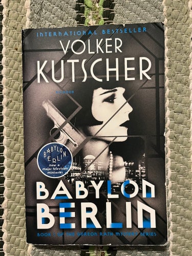 Volker Kutscher-Babylon Berlin