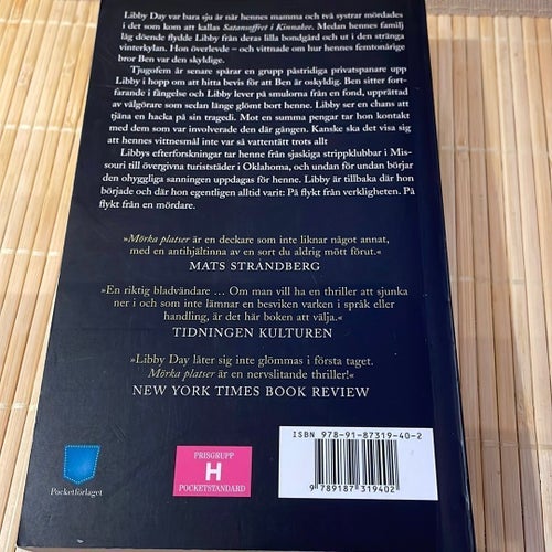 Mörka platser - Gillian Flynn - deckare/thriller-pocket