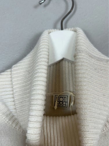 Toteme Broad Turtleneck-ullklänning