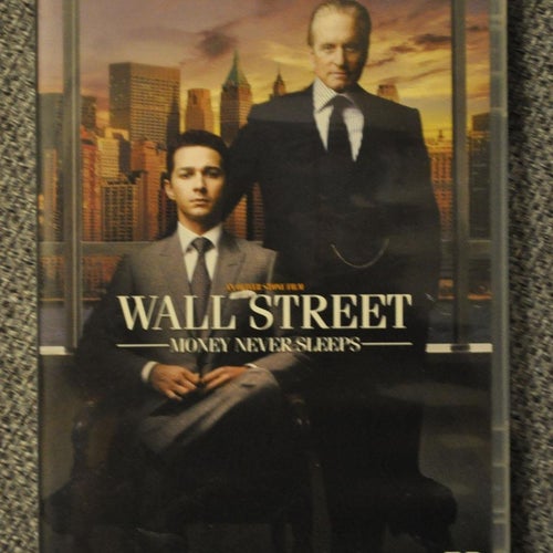 DVD. WALL STREET.