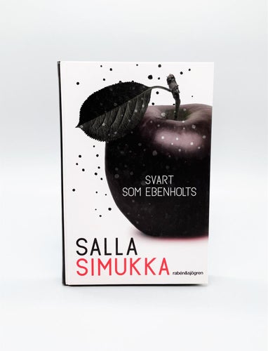 Ny - Lumikki Andersson del 3: Svart som ebenholts av Salla Simukka