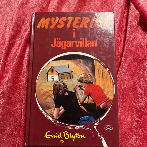 Mysteriet i Jågarvillan - Enid Blyton