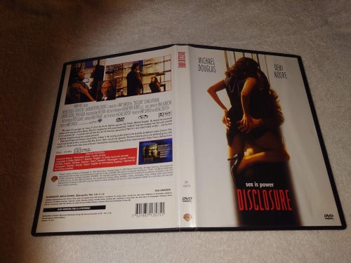 Skamgrepp (Michael Douglas, Demi Moore) - Disclosure