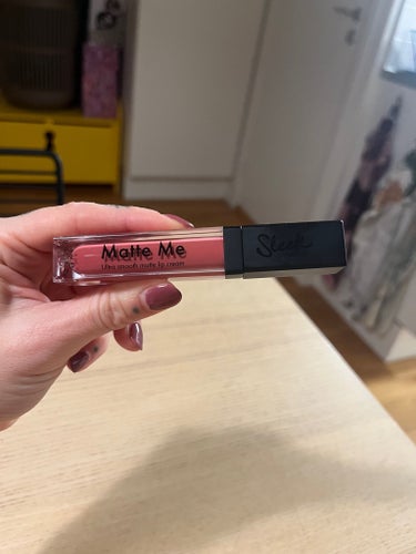 Sleek Matte Me Läppstift - Bittersweet