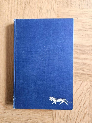 Den gäckande nejlikan av E. Orczy 1957