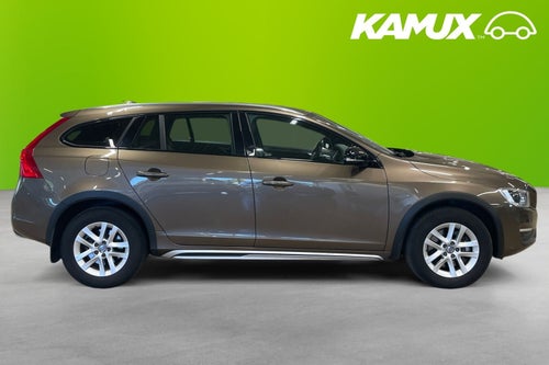 Volvo V60 Cross Country D3 Momentum