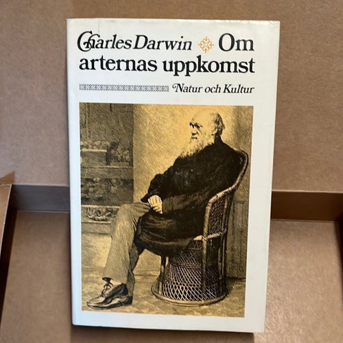 Om arternas uppkomst av Charles Darwin, 1976