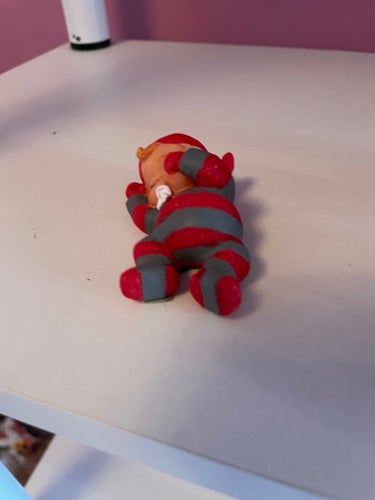 Tomtebebisar, 3 stycken