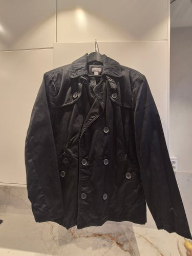 H&M svart jacka, storlek 50