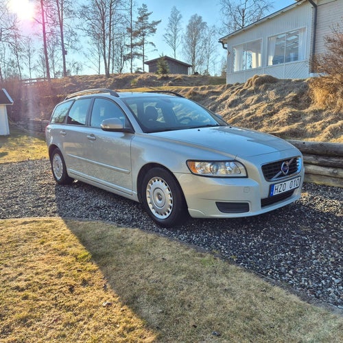 Volvo V50 D2