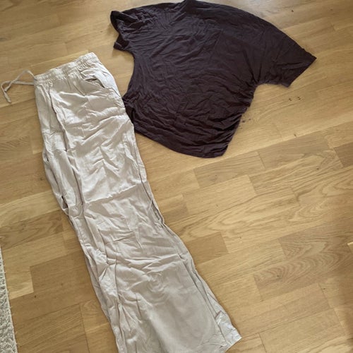 Set med topp och byxor Stl L