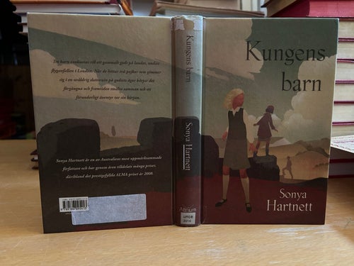 Kungens Barn av Sonya Hartnett, bok, SM, Very Fine