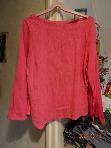 AMICA cerise tröja, storlek 36