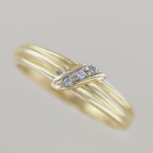 Ring med stenar, Ø 18,¼ mm, bredd 4 mm, 14K, 2,5 g