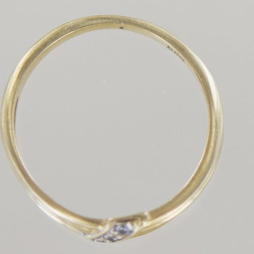 Ring med stenar, Ø 18,¼ mm, bredd 4 mm, 14K, 2,5 g