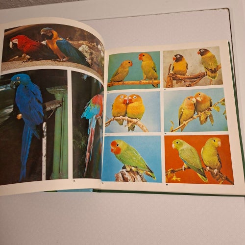 Encyclopedia of Cage and Aviary Birds (inb) illustrerad