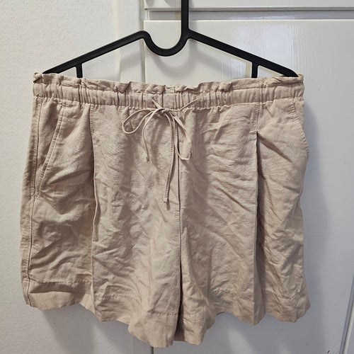 H&M Linen Blend shorts – storlek S (nyskick)