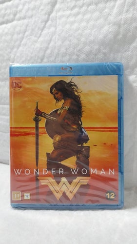 Wonder Woman Blu-Ray Oöppnad & Inplastad