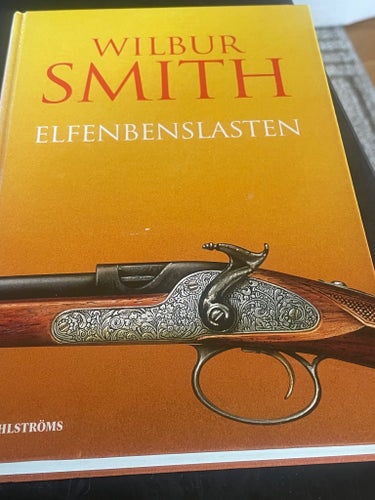 Wilbur Smith - Blå Horisont och Elfenbenslasten.