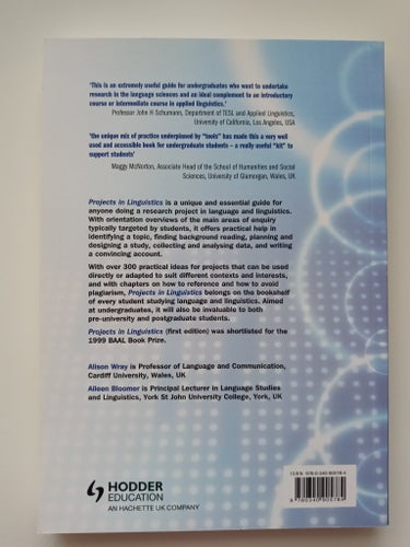Projects in Linguistics av Alison Wray & Aileen Bloomer, 2nd Edition