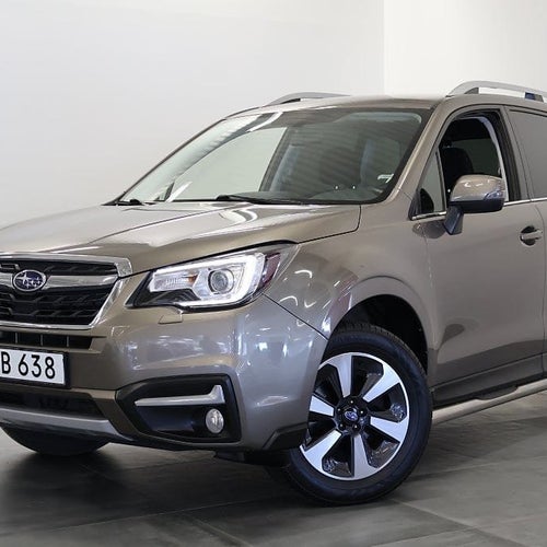 Subaru Forester 2.0 4WD / Drag / M-Värm / V-Hjul / 1Ägare / B-Kamera