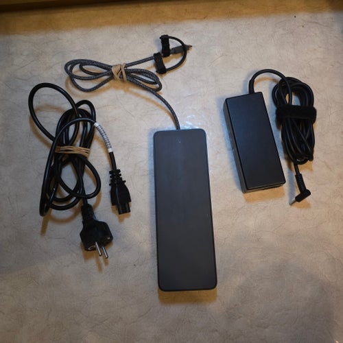 HP USB-C Universal Dock HSN-B005DS