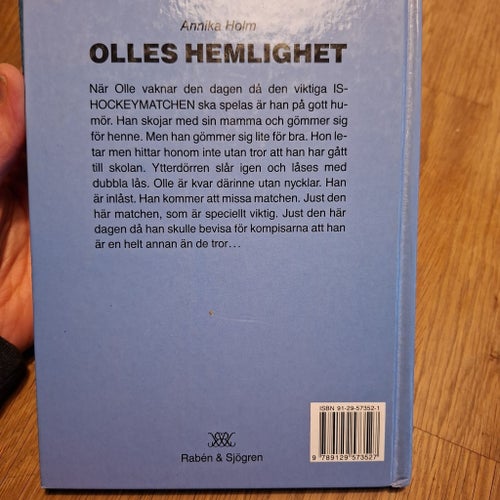 Olles hemlighet av Annika Holm