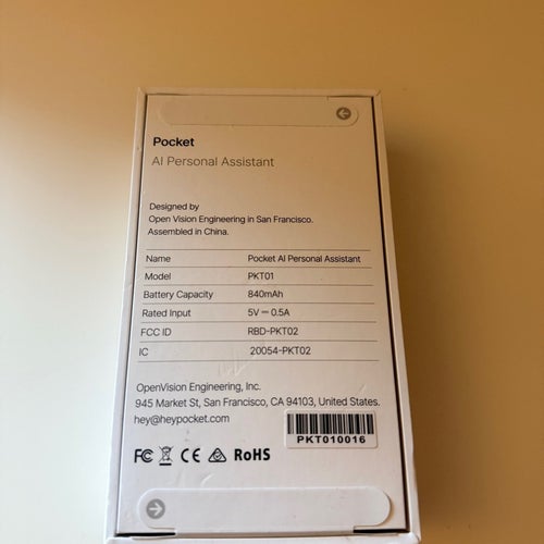 Pocket AI Personal Assistant Bluetooth Apple MagSafe USB c AI