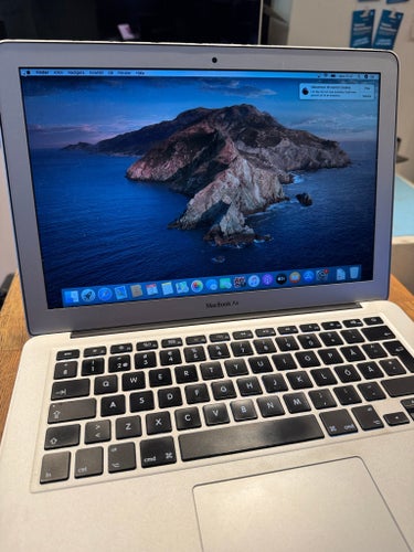 MacBook Air 13 tum (tidigt 2014)