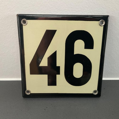 Emaljskylt