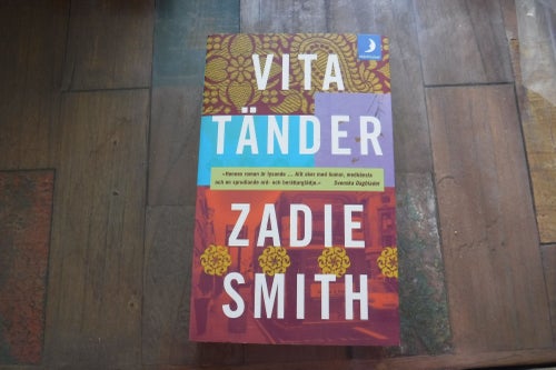Vita tänder författare Zadie Smith