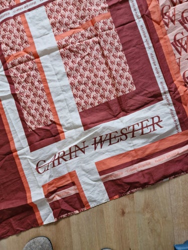 Carin Wester röd/orange/vit sjal, storlek ONE SIZE