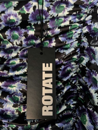 Rotate Coated Jersey Puffy-klänning NWT