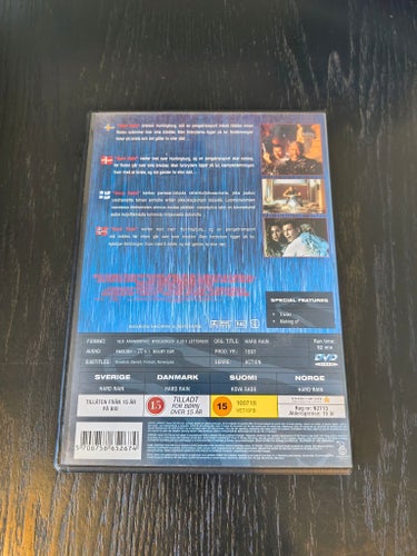 DVD: Hard Rain (1997)