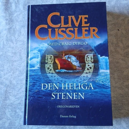 Den Heliga Stenen - Clive Cussler, 2008