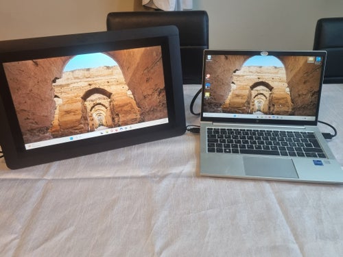 Portabel 15,6" Full HD-skärm – USB-C & Mini HDMI