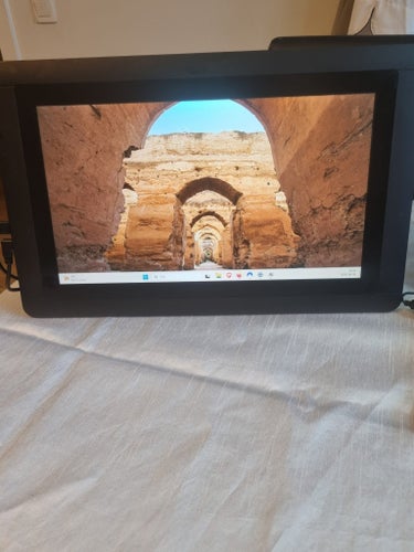 Portabel 15,6" Full HD-skärm – USB-C & Mini HDMI