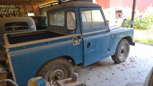 Land Rover 88 Regular
