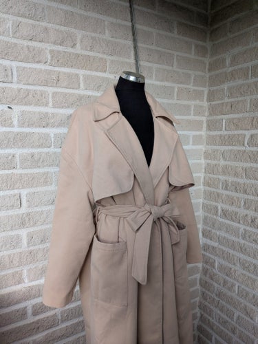 PRETTYLITTLETHING lång beige kappa, storlek 42 UK 14 STONE MAXI BELTED COAT