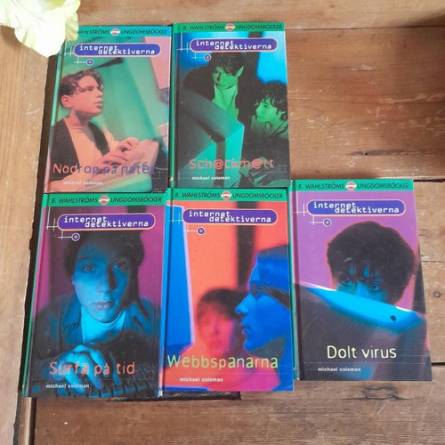 *Bokpaket* 5st Wahlströms Ungdomsböcker " Internetdetektiverna"-Michael Coleman